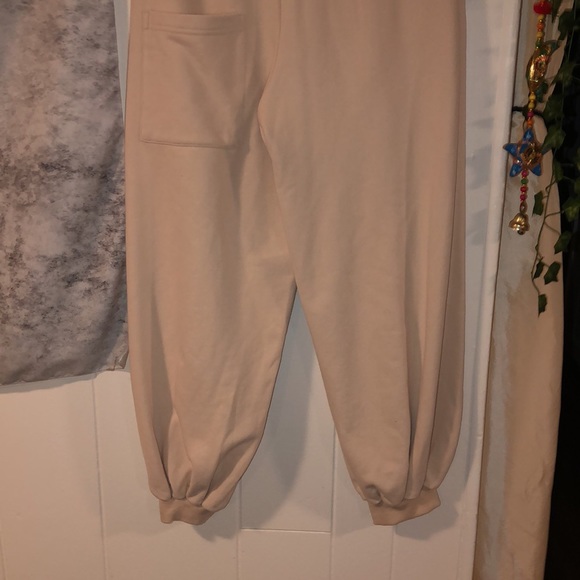 Lattelier Tan High-Waisted Drawstring Pipe-Shaped Jogger Size Medium Brand New - Picture 13 of 16